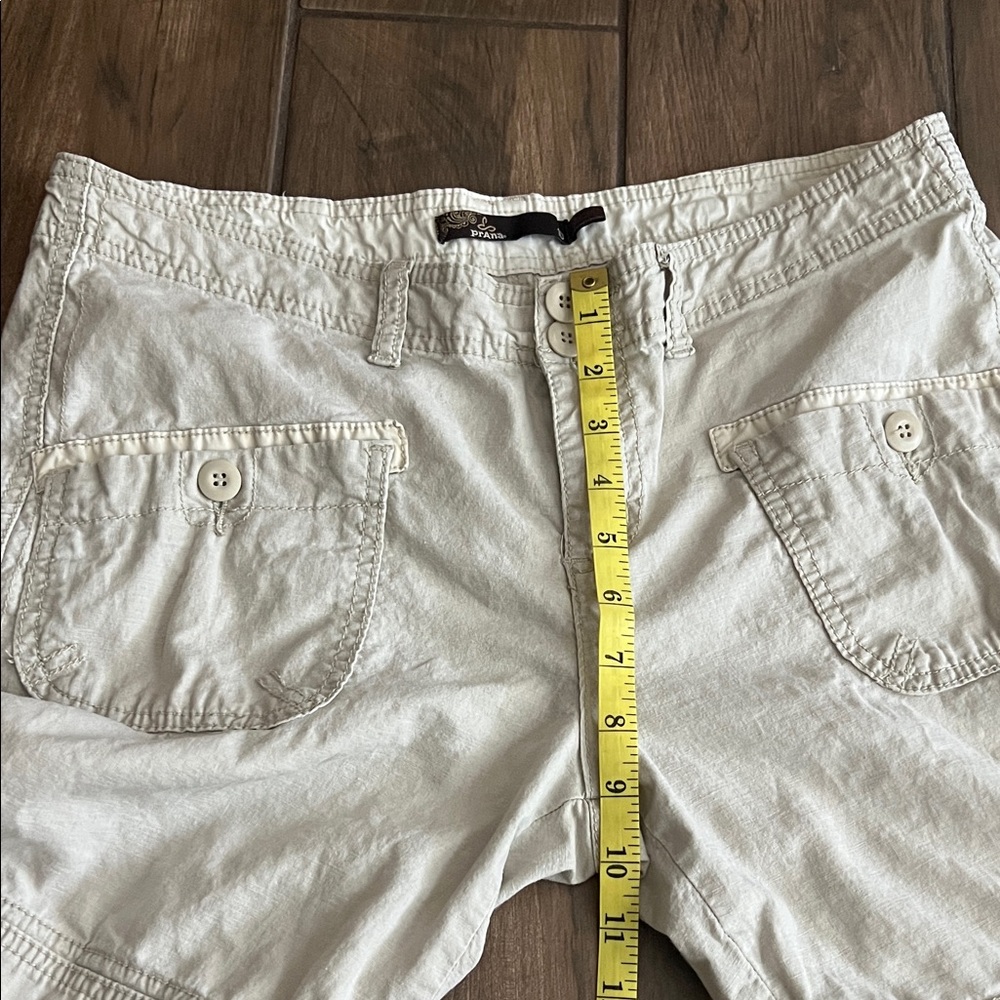 Prana Light Tan Cargo Capris - Picture 8 of 9